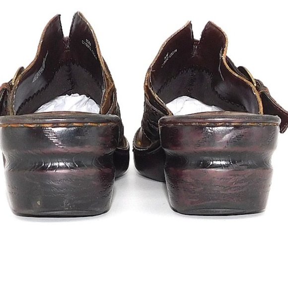 B.O.C. Brown Distressed Tooled Leather Clog - Picture 7 of 11